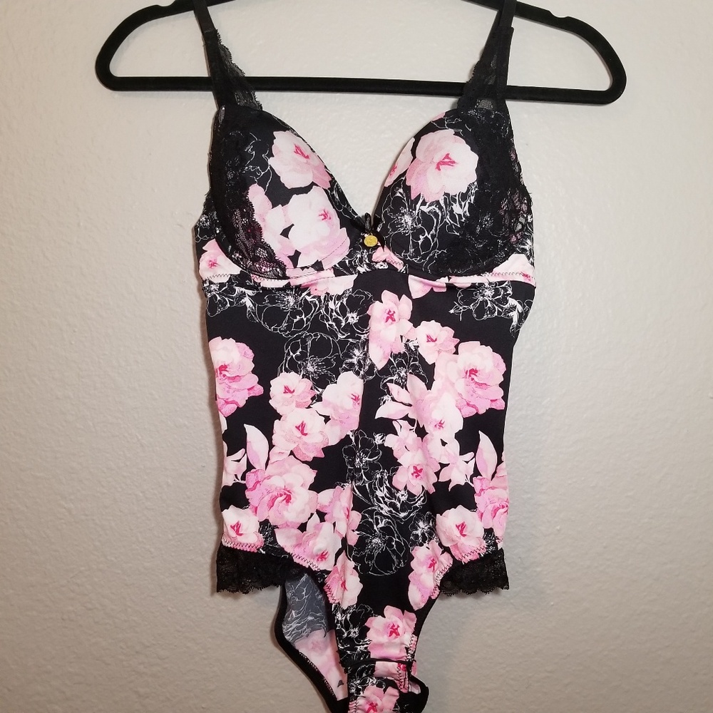 Jessica Simpson Bodysuit